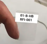 Beyaz 13B Kablo Etiketi (2,5x3,5cm) 1 Paket 2100 Kablo Etiketler Lazer Yazıya Uygundur Koyu Renk Kablolar İçin Uygundur. A4 Formatında