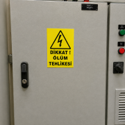 Dikkat Ölüm Tehlikesi Etiketi – Kendinden Yapışkanlı Uyarı Sticker – 100 Adet